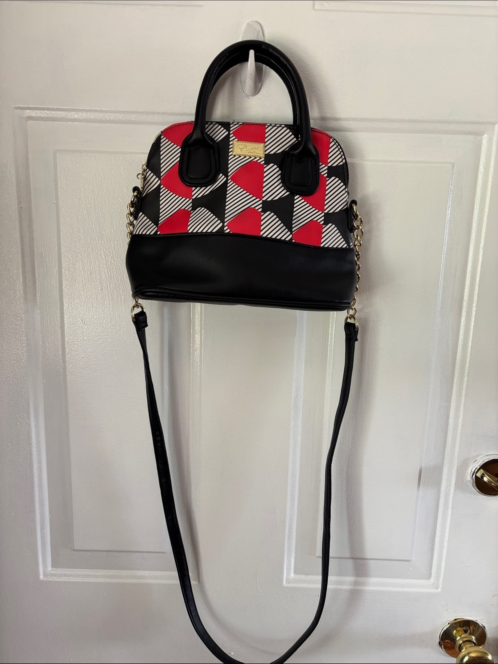 Black and Red Geometric Crossbody Satchel with Chain Accents